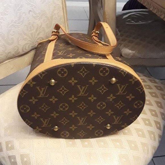 Louis Vuitton backet GM bag - Picture 2 of 3